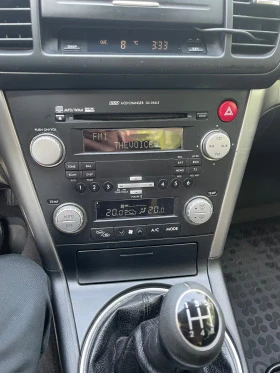 Subaru Legacy Комби, снимка 7