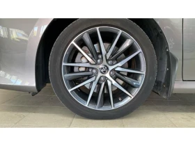 Toyota Camry Elegance, снимка 16