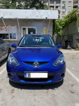  Mazda 2