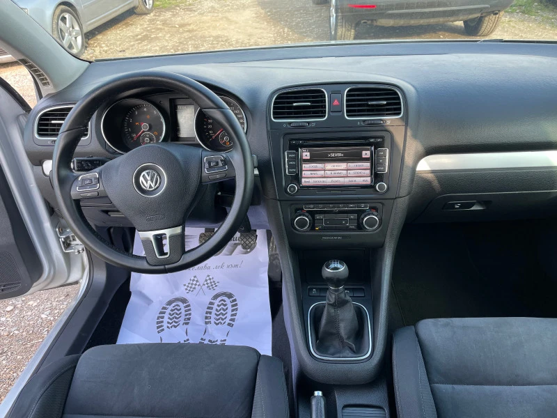 VW Golf 1.4TSI-122-HI-LINE, снимка 11 - Автомобили и джипове - 40432995