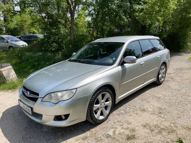 Subaru Legacy Комби, снимка 2 - Автомобили и джипове - 48564552