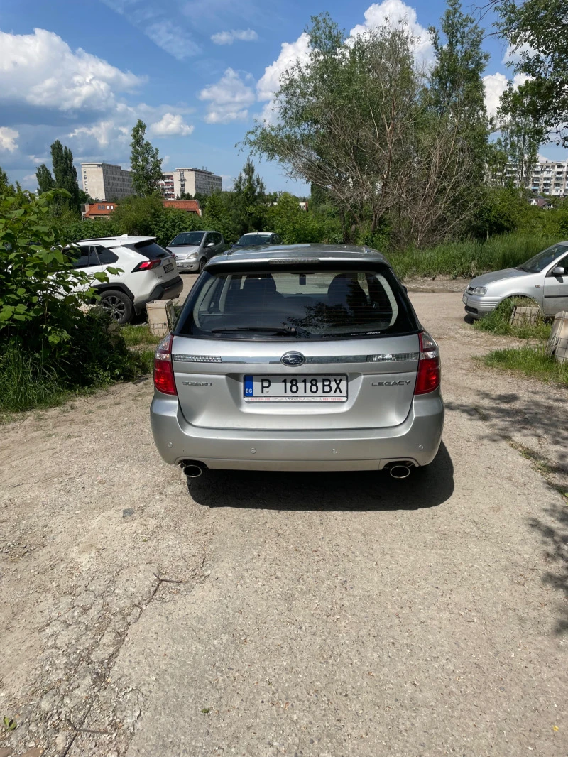 Subaru Legacy Комби, снимка 4 - Автомобили и джипове - 48564552