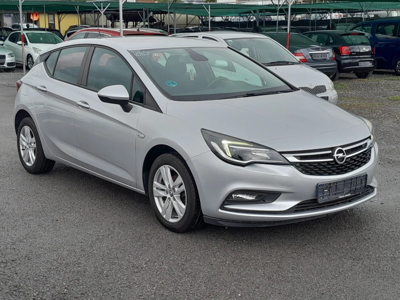 Opel Astra 1.6cdti, снимка 1 - Автомобили и джипове - 47203931