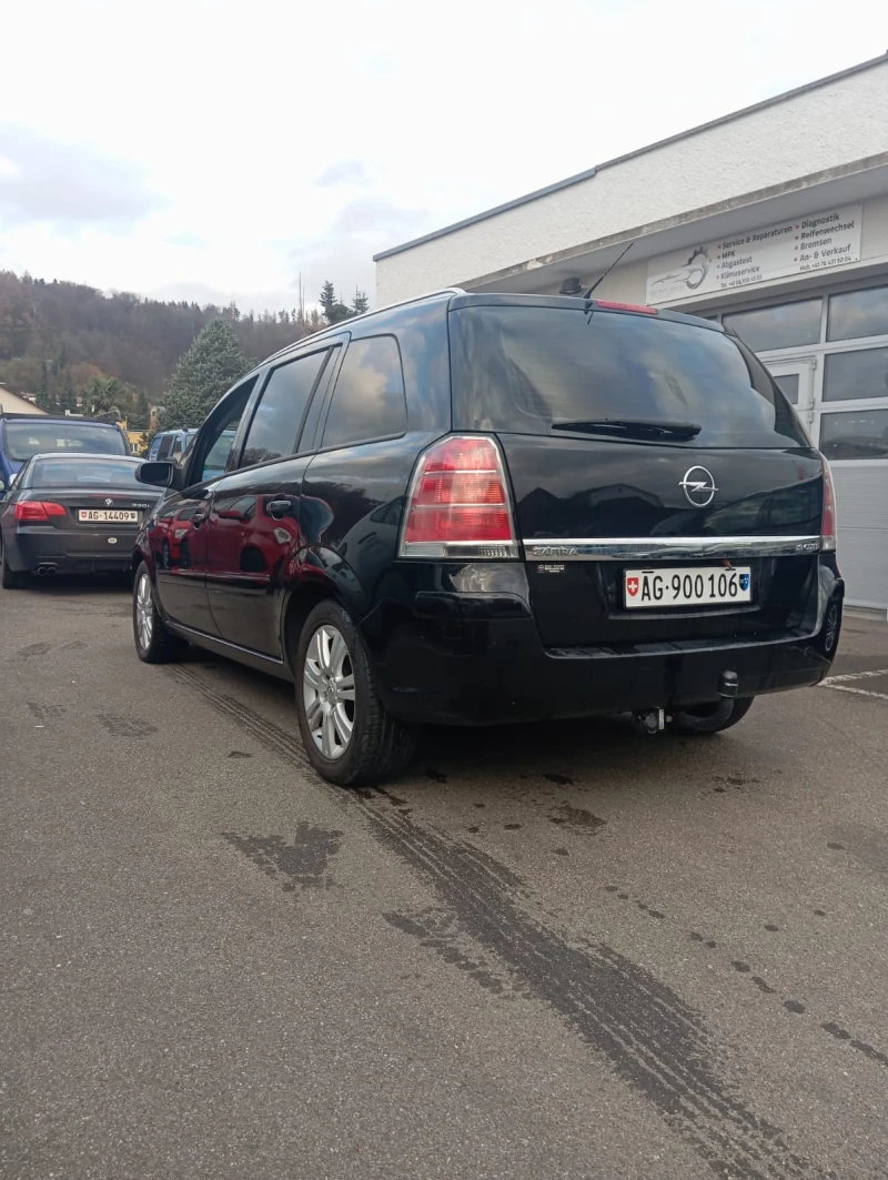 Opel Zafira B19TD, снимка 1 - Автомобили и джипове - 48227423