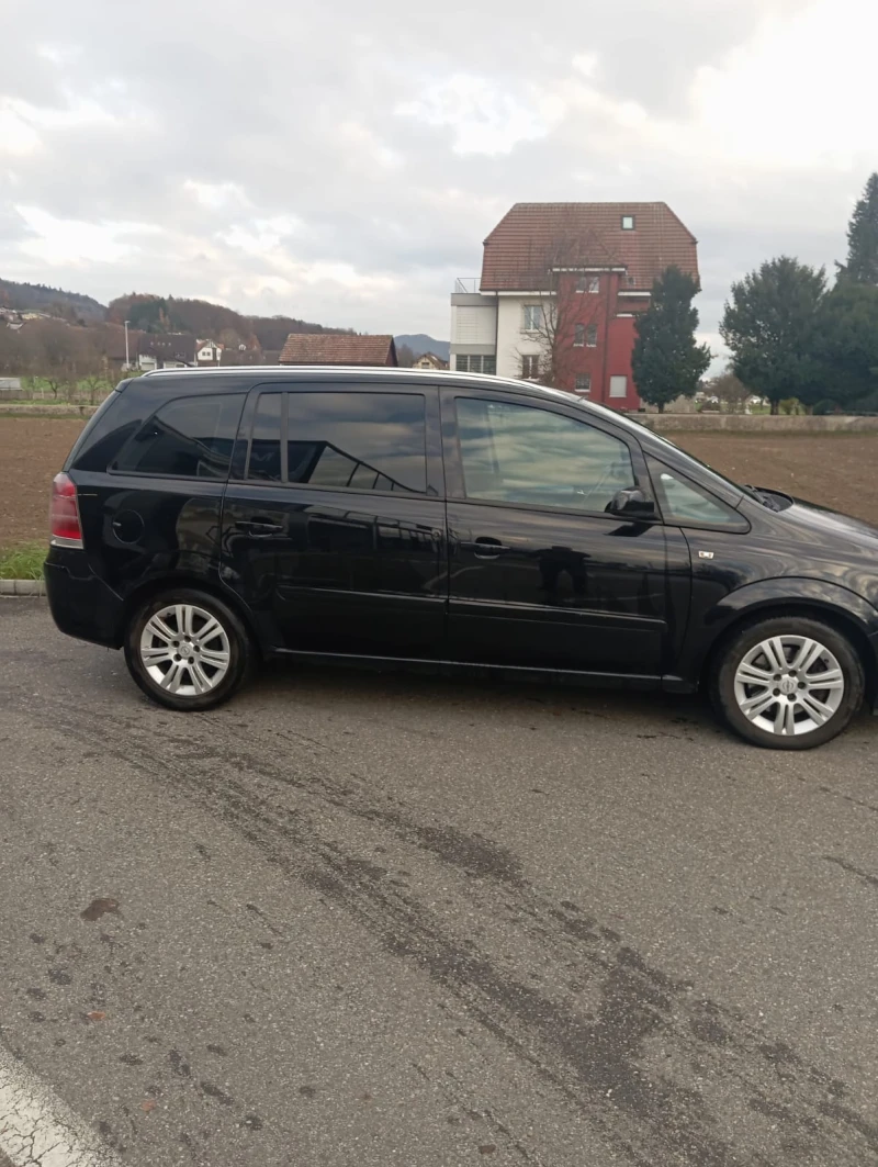 Opel Zafira B19TD, снимка 2 - Автомобили и джипове - 48227423