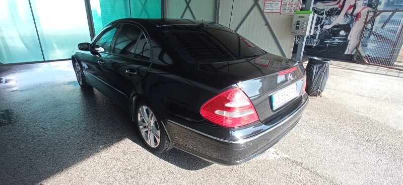 Mercedes-Benz E 350, снимка 2 - Автомобили и джипове - 51661267