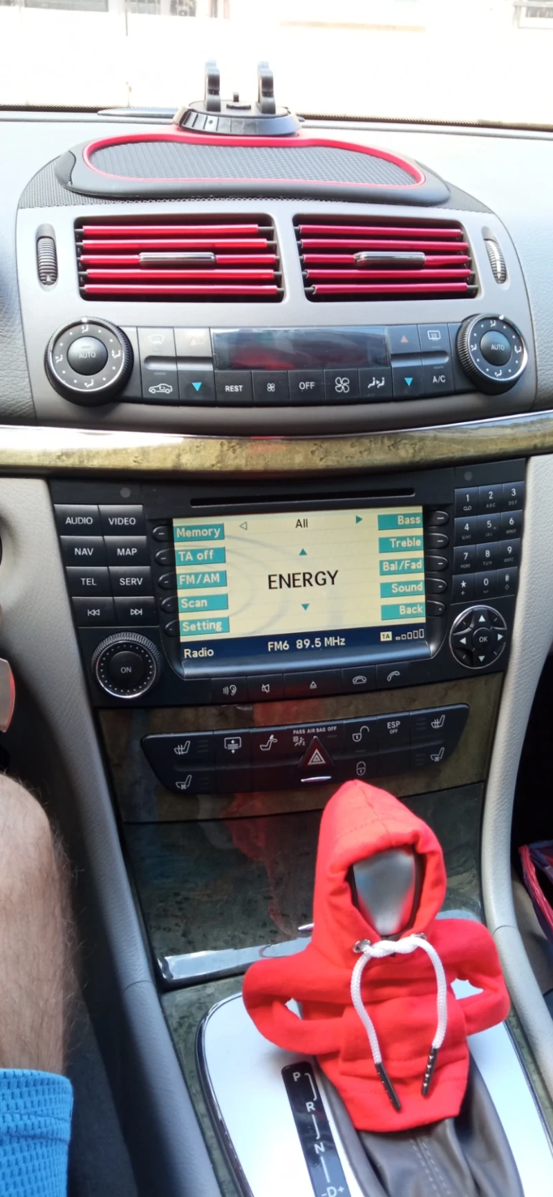 Mercedes-Benz E 350, снимка 5 - Автомобили и джипове - 51661267