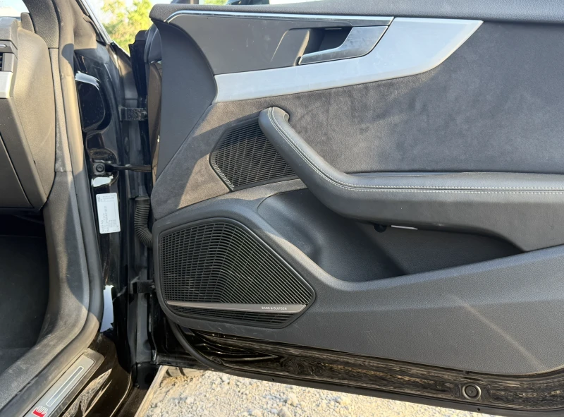 Audi A5 2.0TDI Quattro, снимка 10 - Автомобили и джипове - 52356333