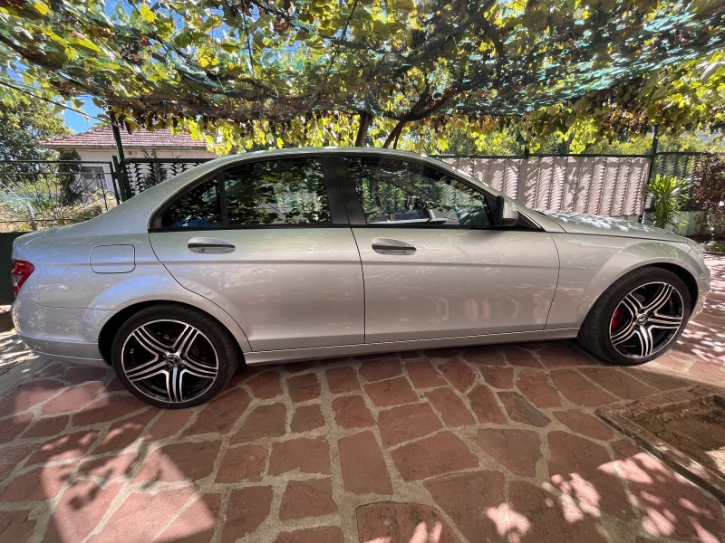 Mercedes-Benz C 180 180 Compressor, снимка 7 - Автомобили и джипове - 52598768