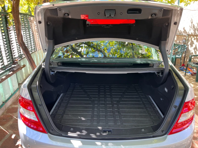 Mercedes-Benz C 180 180 Compressor, снимка 10 - Автомобили и джипове - 52598768