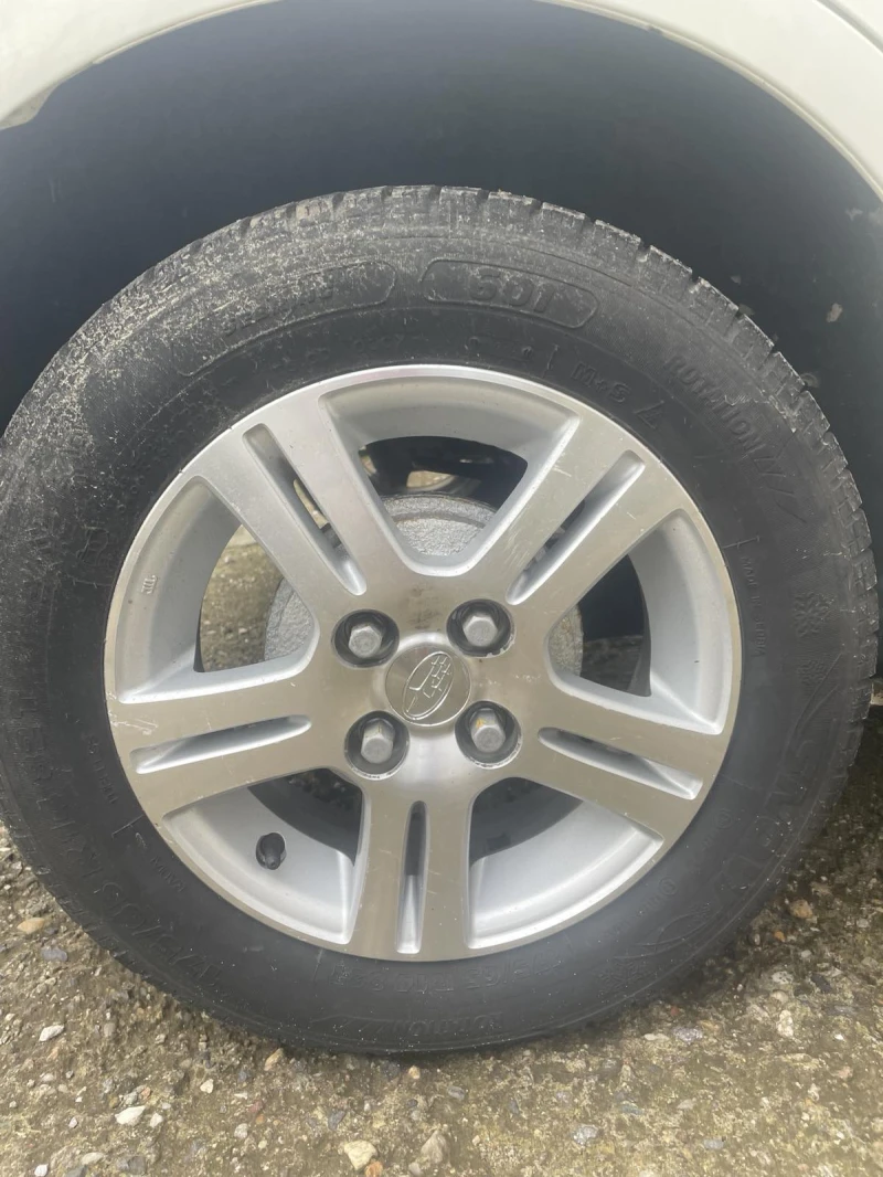 Subaru Justy 1.0, снимка 9 - Автомобили и джипове - 52245791