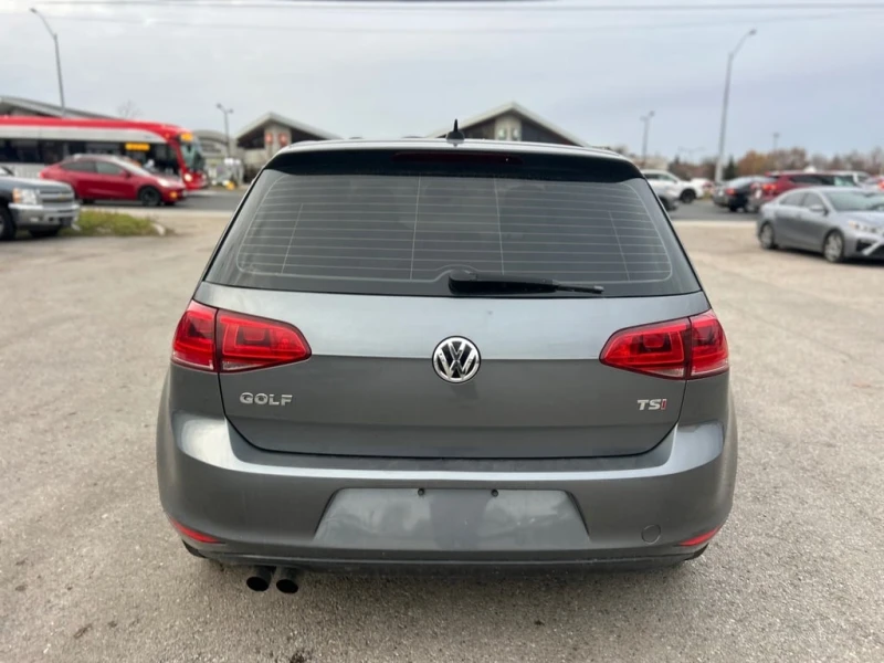 VW Golf * HIGHLINE | LEATHER | SUNROOF | NAVIGATION | * CA, снимка 6 - Автомобили и джипове - 52996437