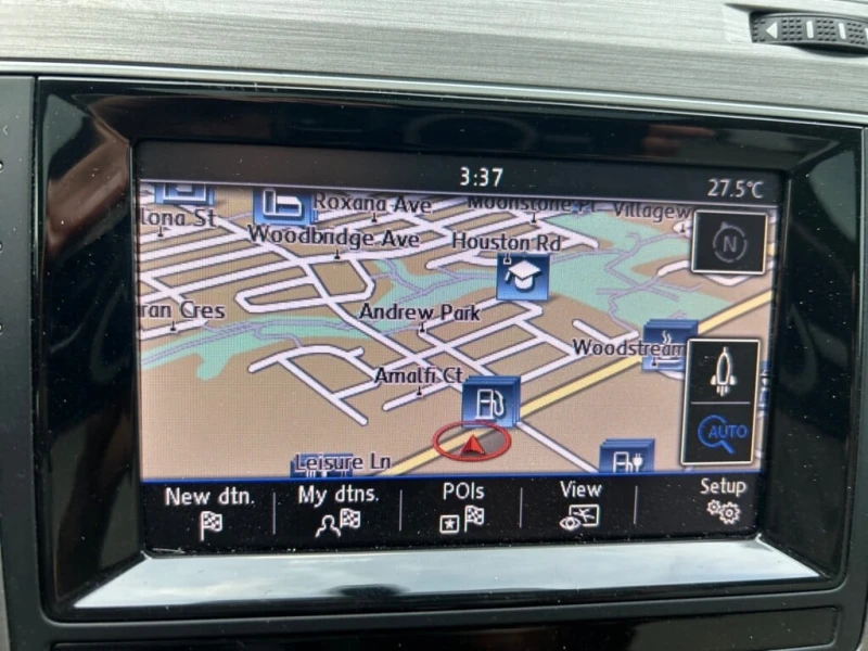 VW Golf * HIGHLINE | LEATHER | SUNROOF | NAVIGATION | * CA, снимка 14 - Автомобили и джипове - 52996437