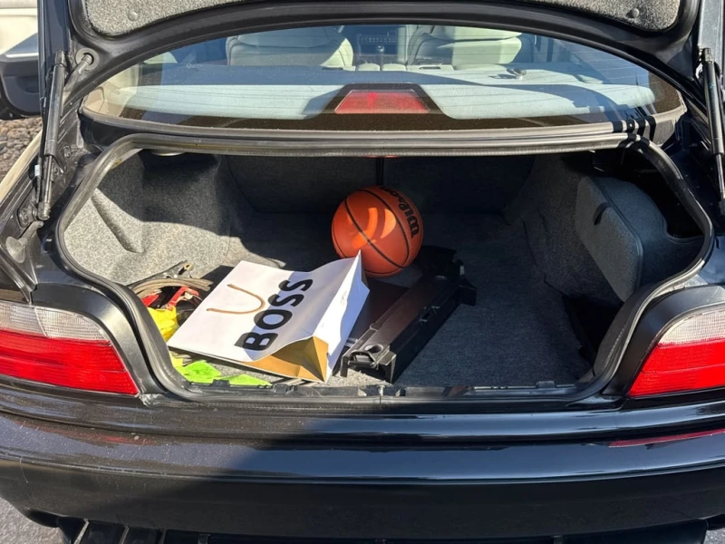 BMW M3 * e36 * CARFAX * БЕЗ ПЪРВОНАЧАЛНА ВНОСКА, снимка 14 - Автомобили и джипове - 53302034