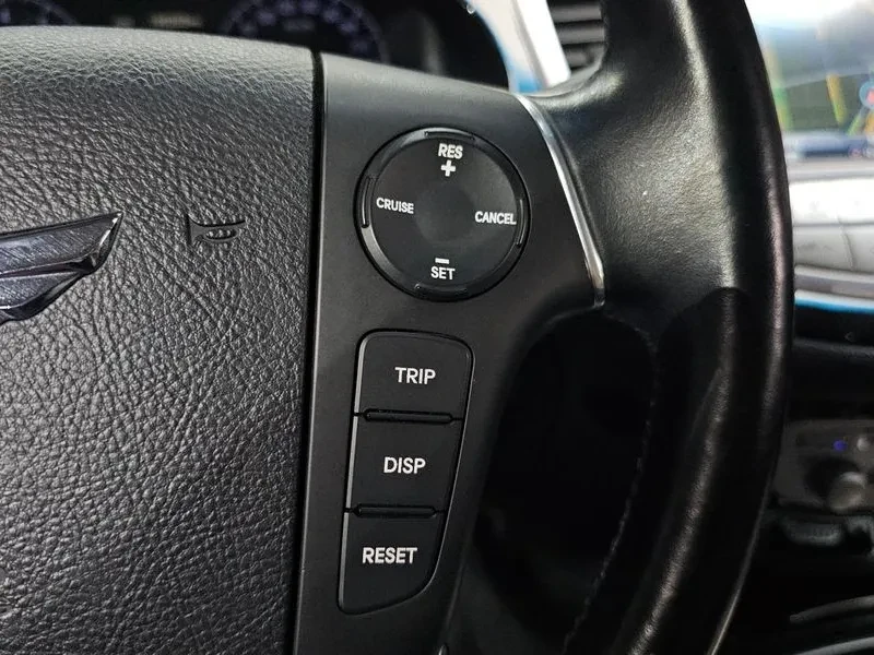 Hyundai Genesis 3.3, снимка 17 - Автомобили и джипове - 54618157