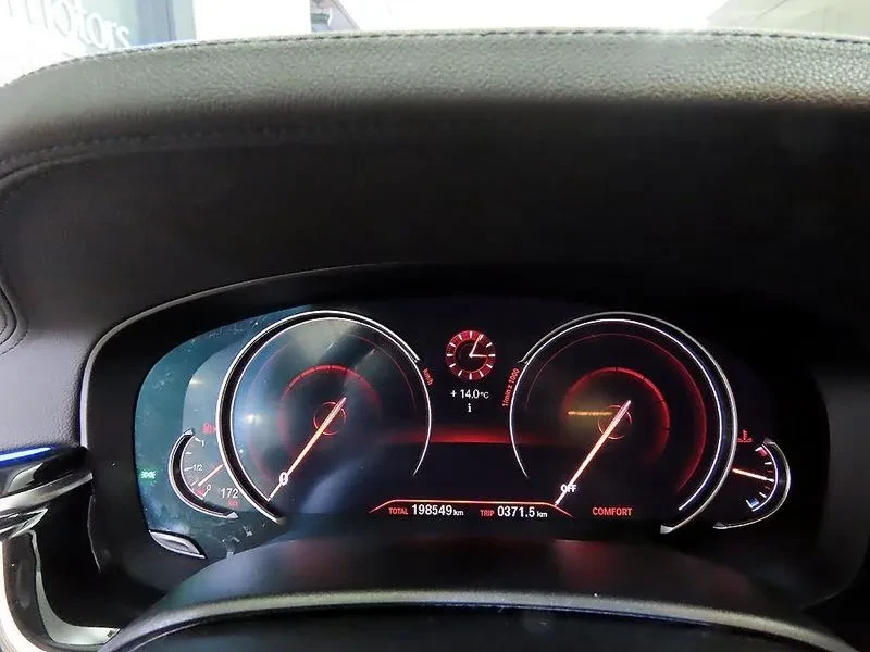 BMW 520 (G30) 520I Luxury, снимка 9 - Автомобили и джипове - 54997564