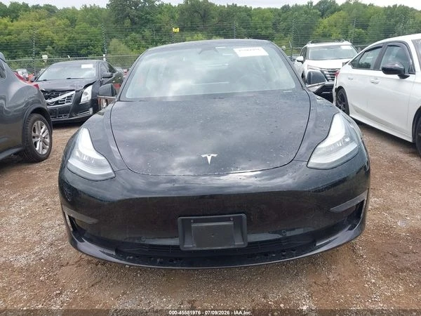 Tesla Model 3 LONG RANGE/MID RANGE, снимка 3 - Автомобили и джипове - 56116073