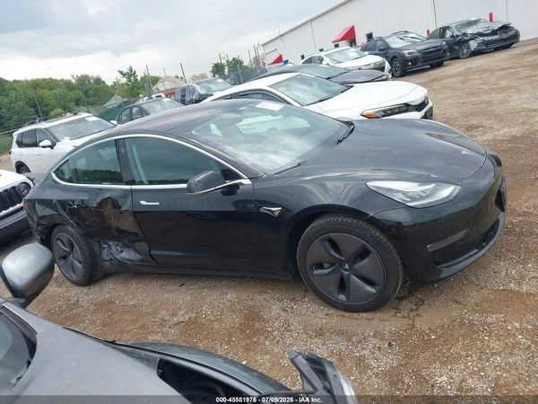 Tesla Model 3 LONG RANGE/MID RANGE, снимка 4 - Автомобили и джипове - 56116073