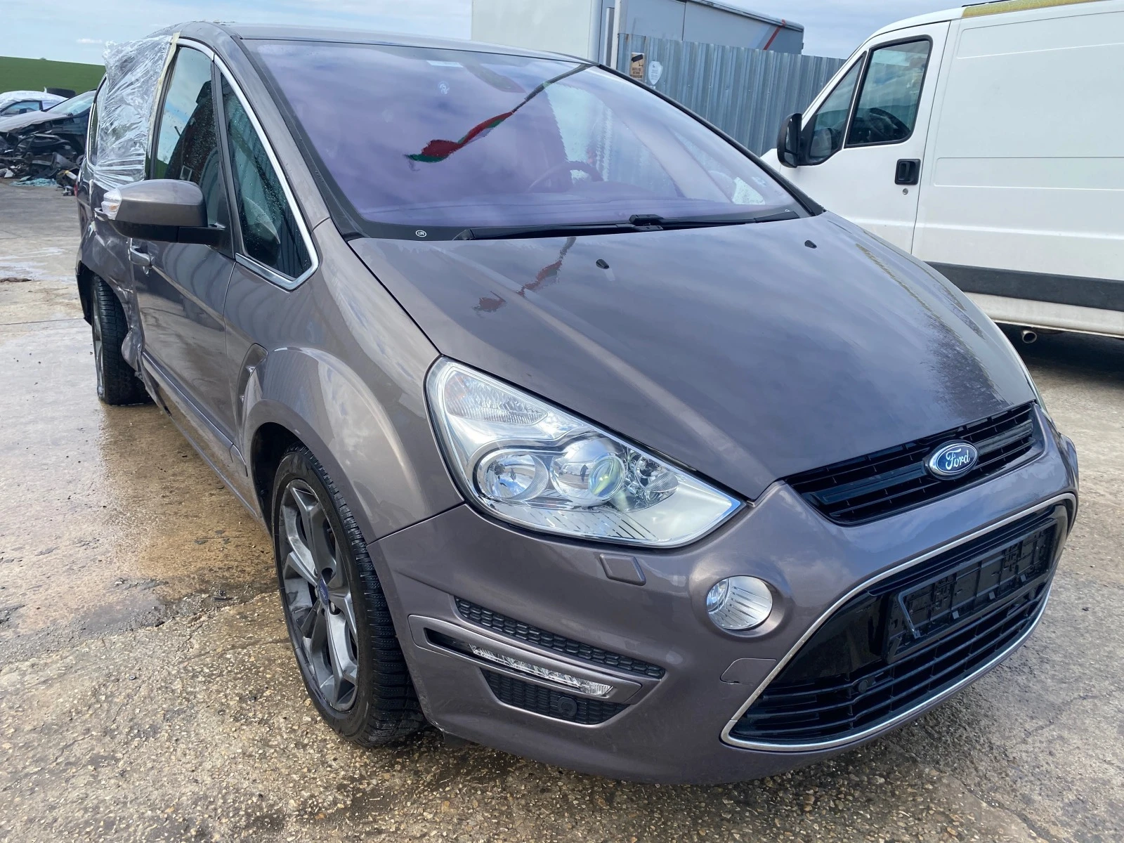 Ford S-Max 2.0 EcoBoost - изображение 3