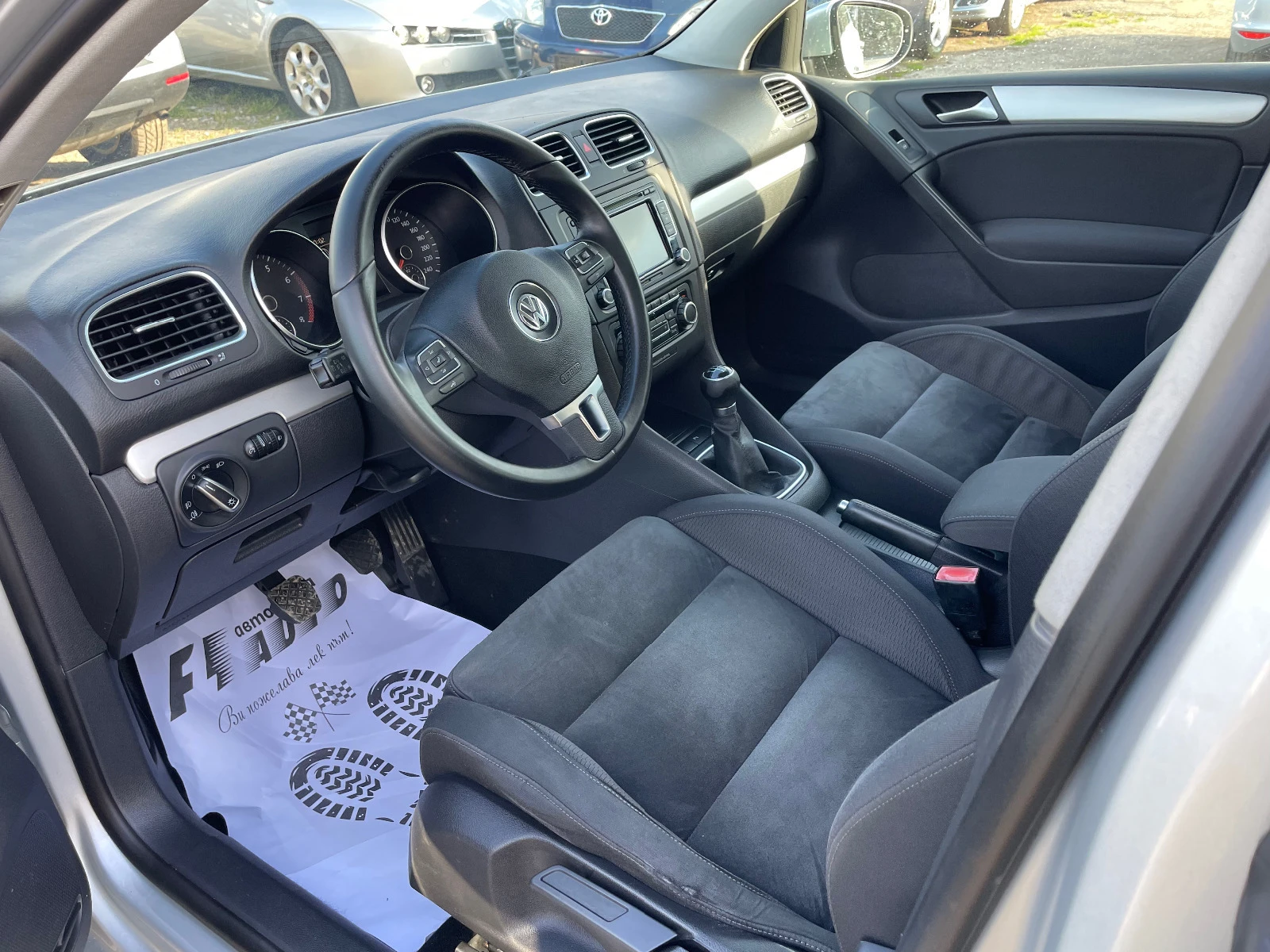 VW Golf 1.4TSI-122-HI-LINE - изображение 9