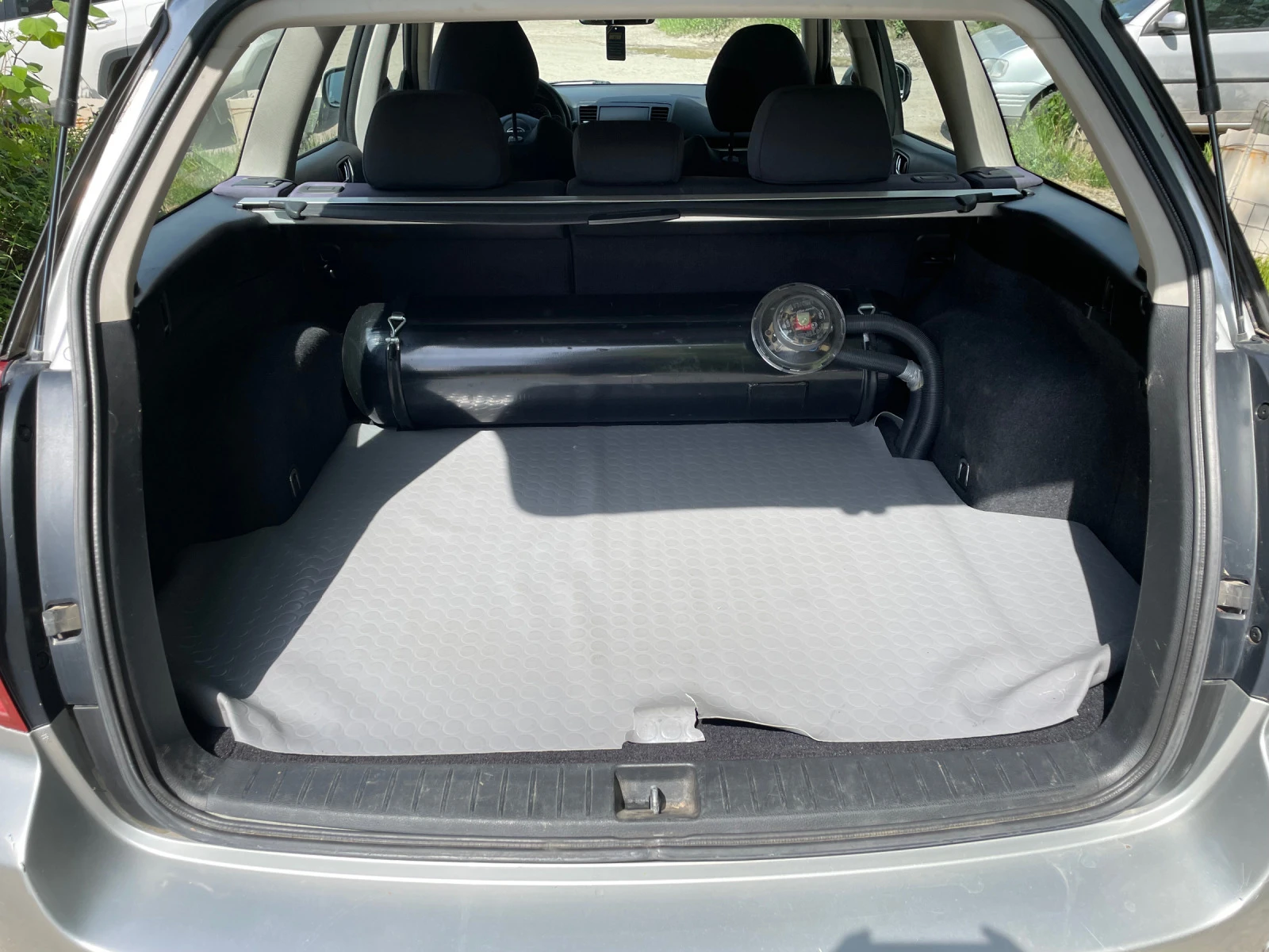 Subaru Legacy  | Mobile.bg   11