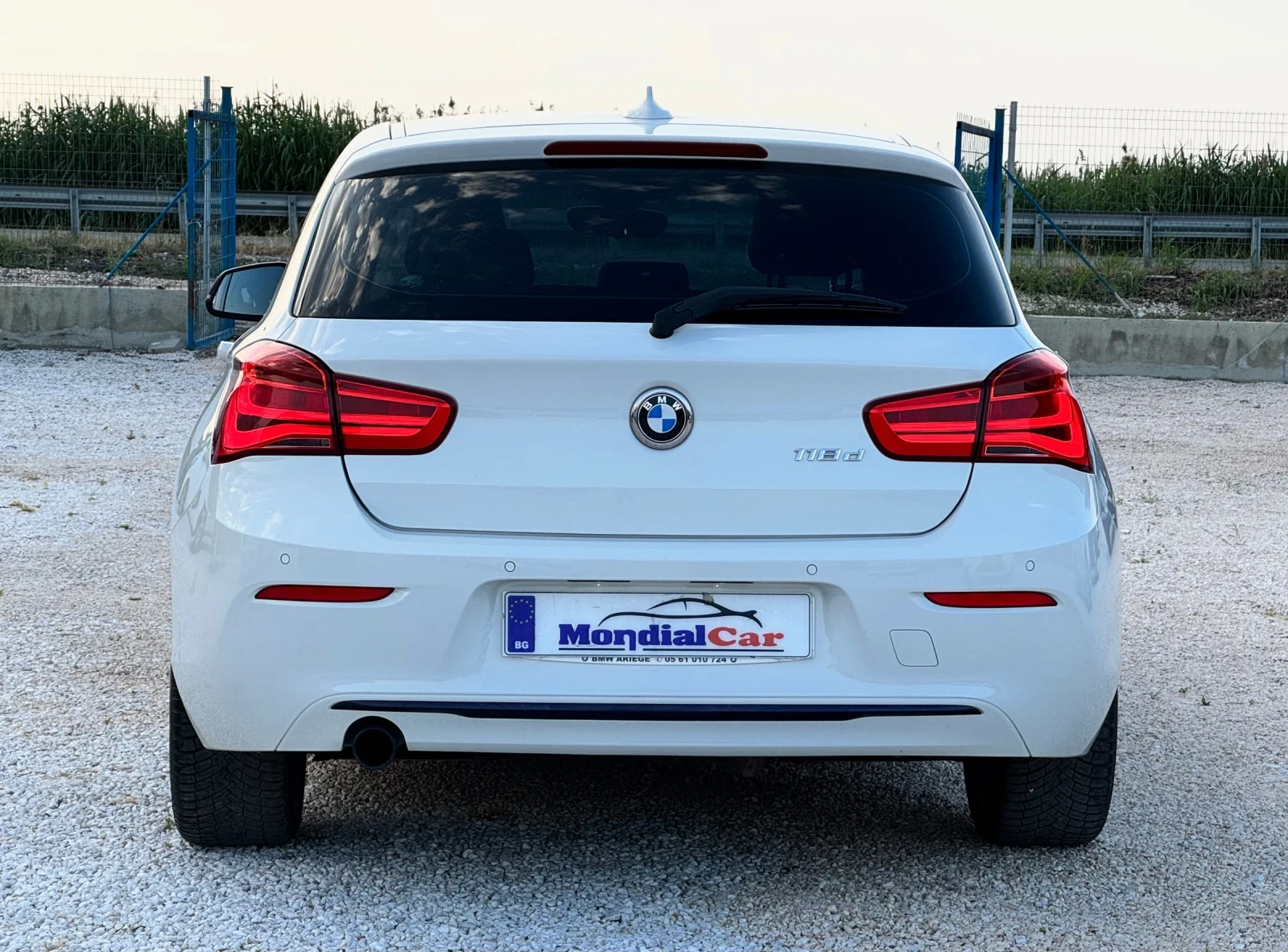 BMW 118 118 2.0d 150kc Sport Edition Facelift - изображение 6