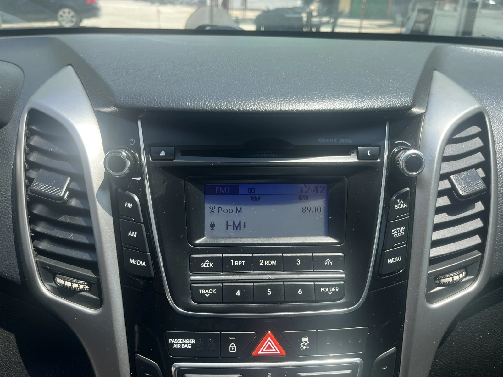 Hyundai I30 1.4 - Дизел - изображение 10