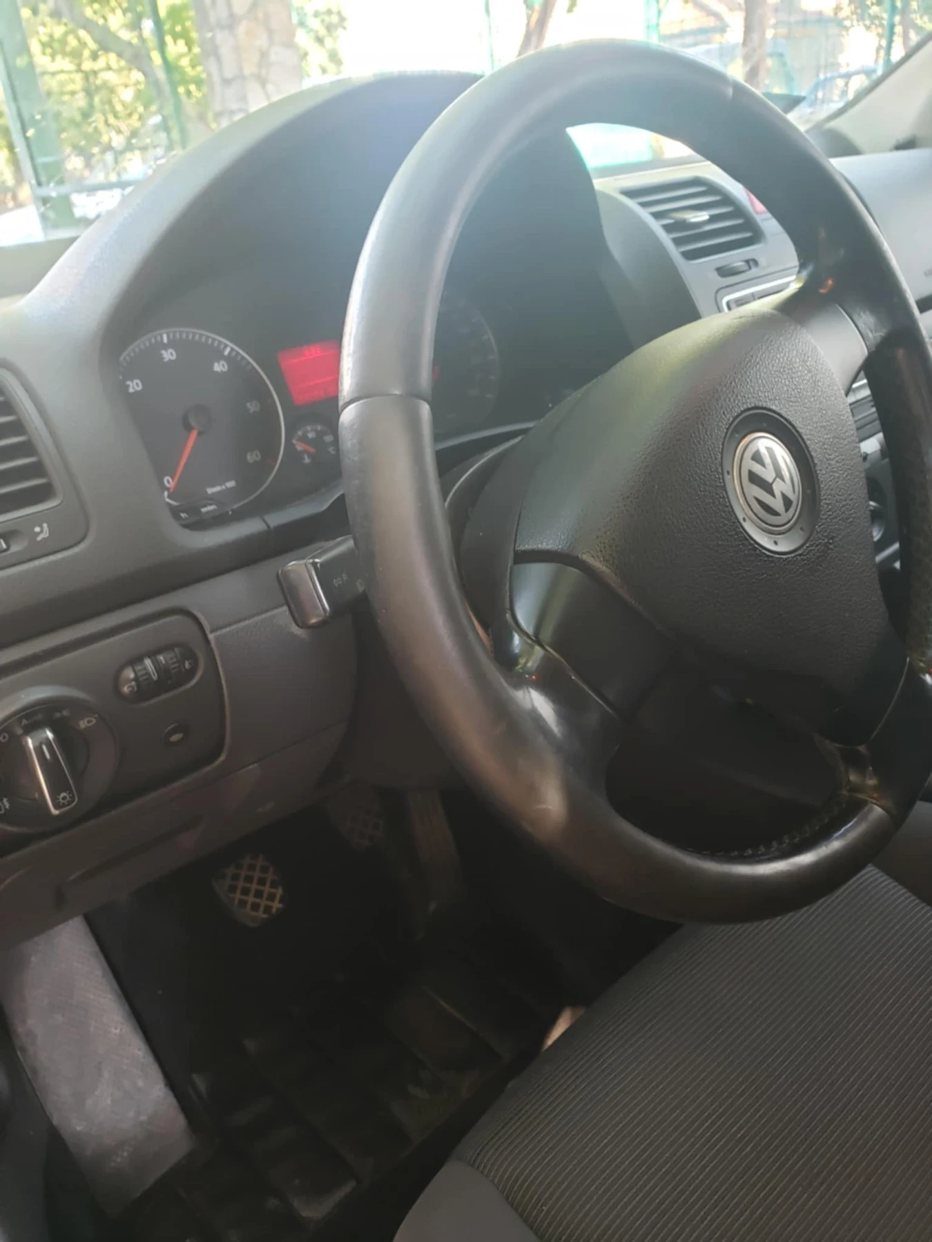 VW Golf 2.0 - изображение 6