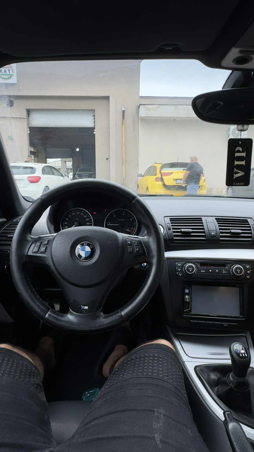 BMW 118 M-SPORT с сменени вериги! - изображение 4