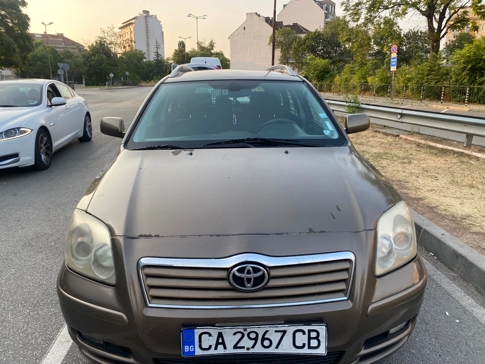 Toyota Avensis  - изображение 3