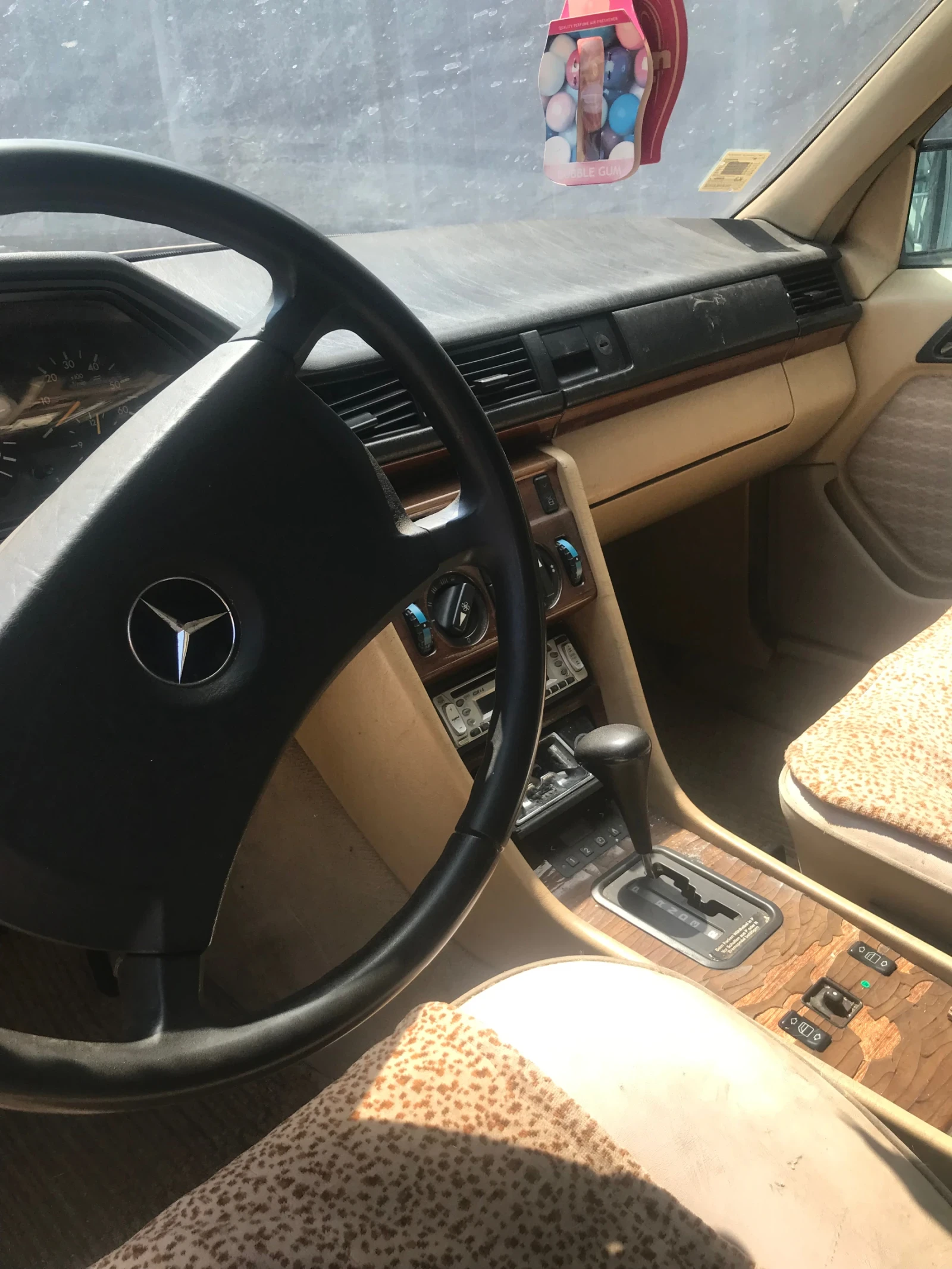 Mercedes-Benz 300  - изображение 5