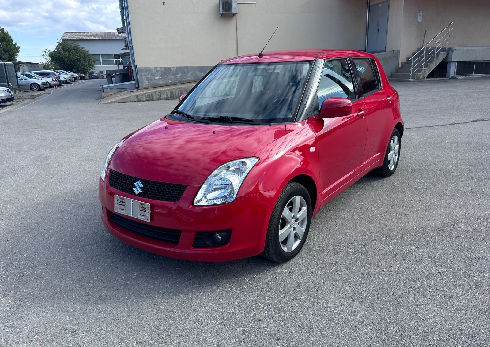 Suzuki Swift 1.3i -  -   | Mobile.bg   1