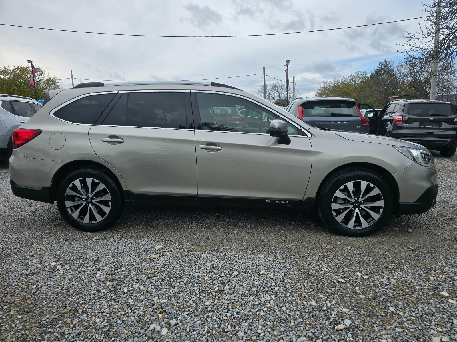 Subaru Outback 2.0D- 6-FACE-4X4-NAVI | Mobile.bg   7