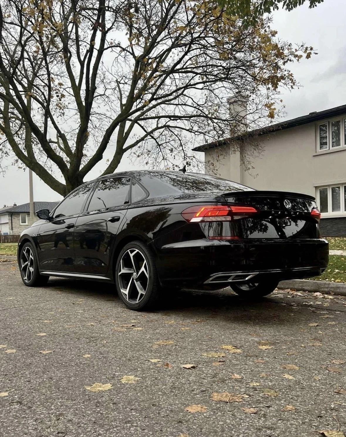 VW Passat * * R LINE ПАКЕТ* * CARFAX* * АВТОКРЕДИТ* *  - изображение 6