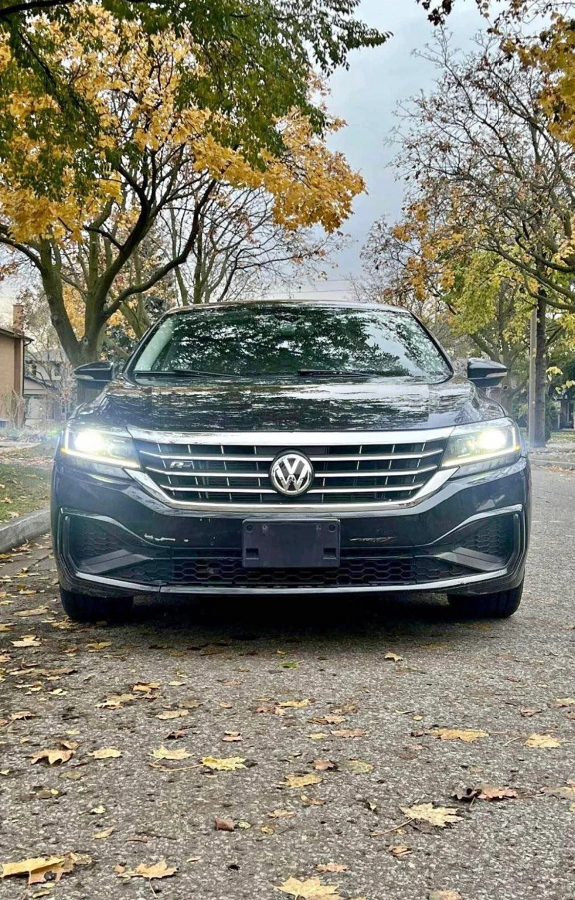 VW Passat * * R LINE ПАКЕТ* * CARFAX* * АВТОКРЕДИТ* *  - изображение 2