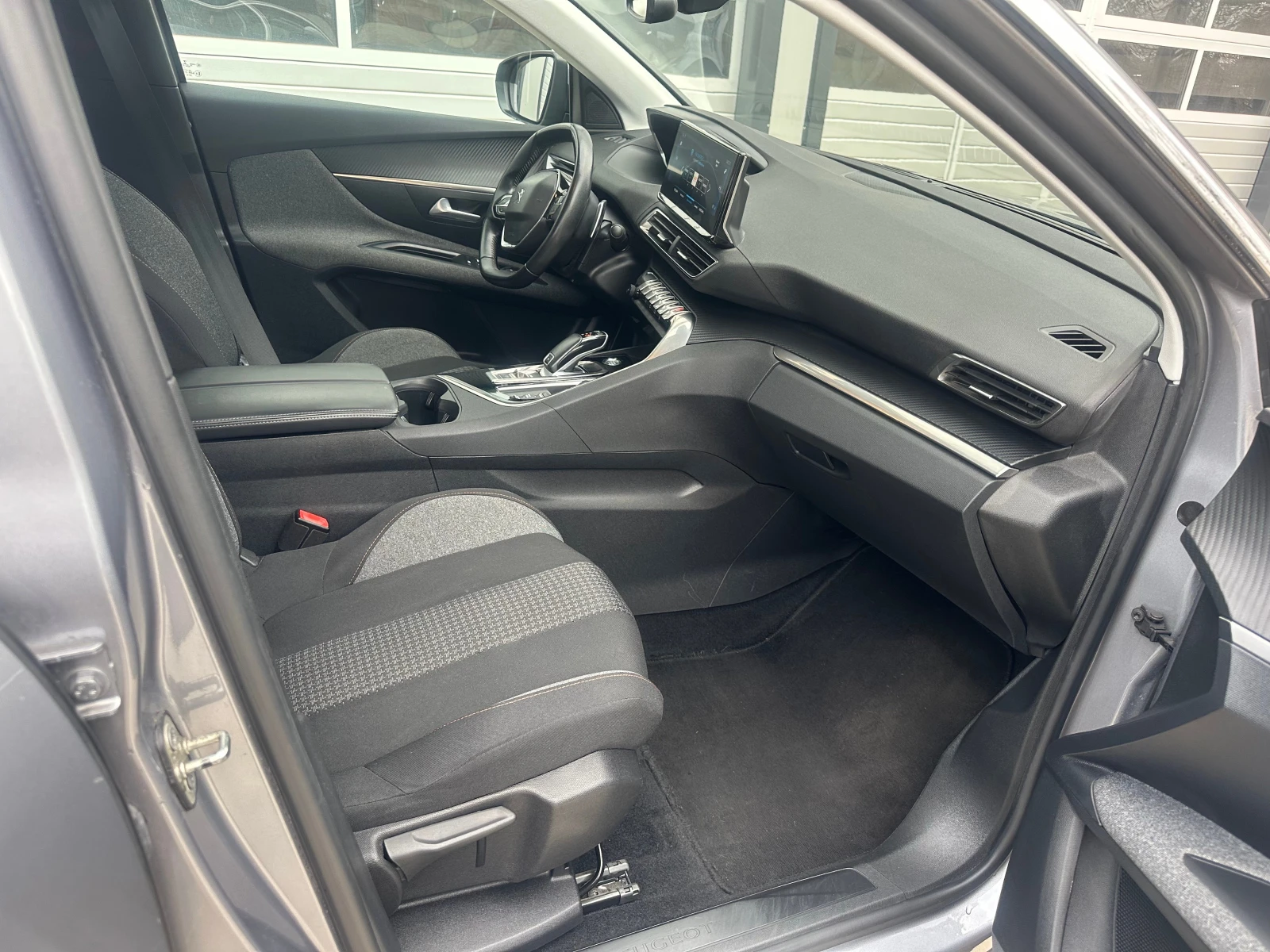 Peugeot 3008 1.5 Blue-hdi EAT8 | Mobile.bg � ����������� 11