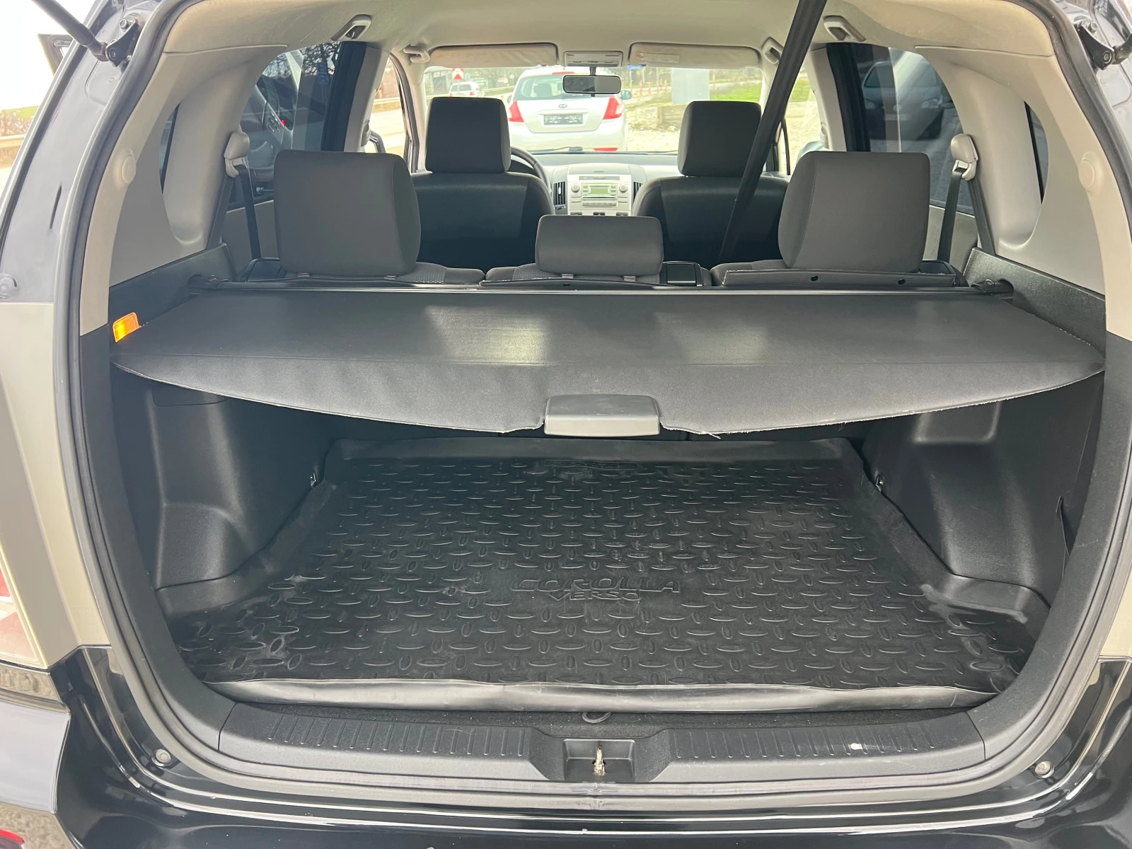 Toyota Corolla verso 1.6 VVTi/110p.s. | Mobile.bg � ����������� 12