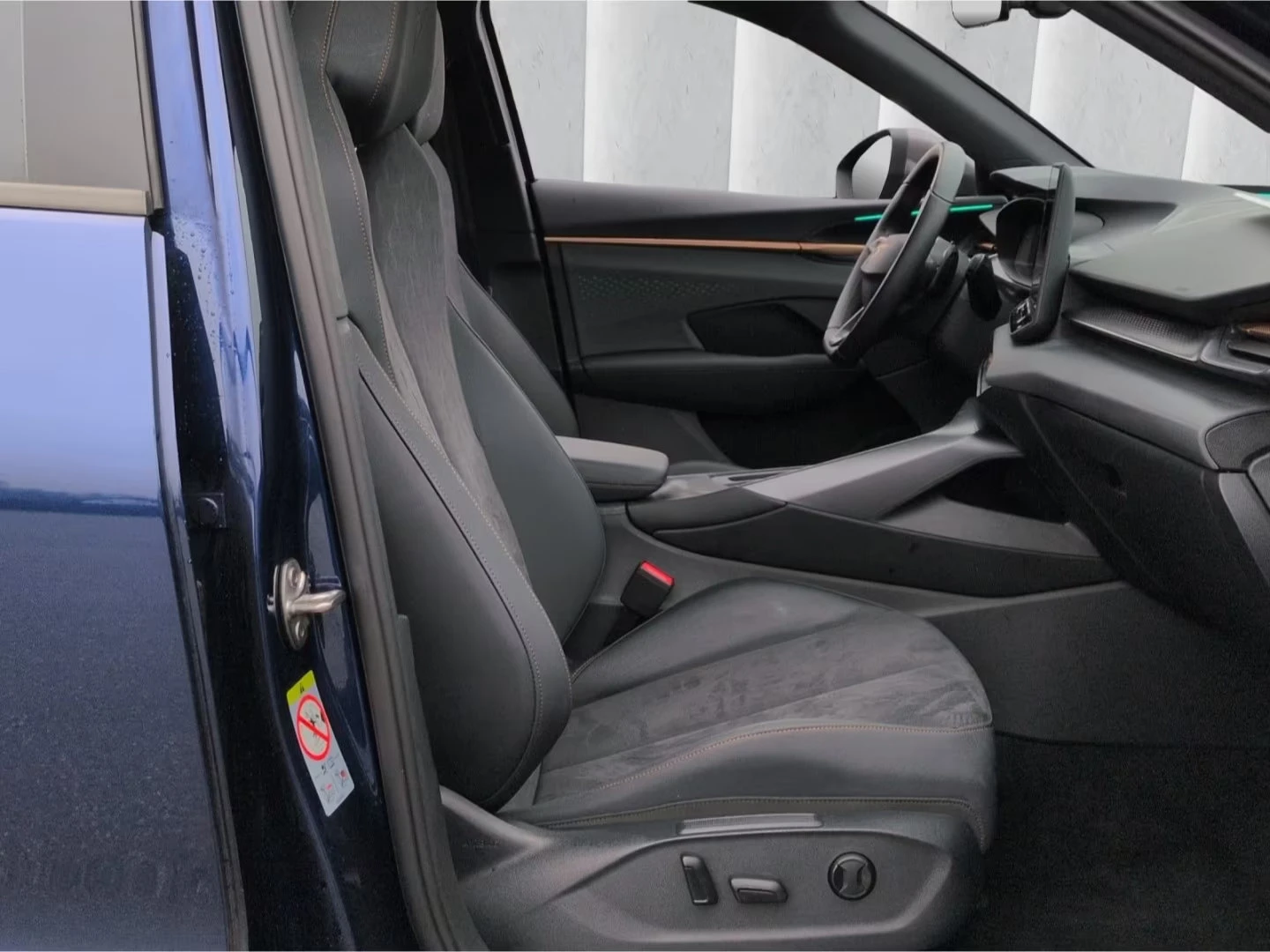 Cupra Terramar 1.5TSI/150HP/MHEV/HUD/360/MEMO/ACC/NAVI/LED/772g | Mobile.bg � ����������� 13