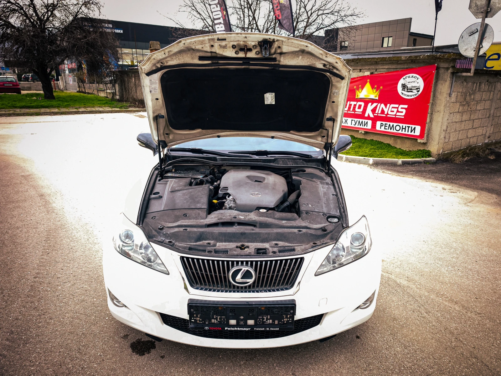 Lexus IS 220d | Mobile.bg � ����������� 7