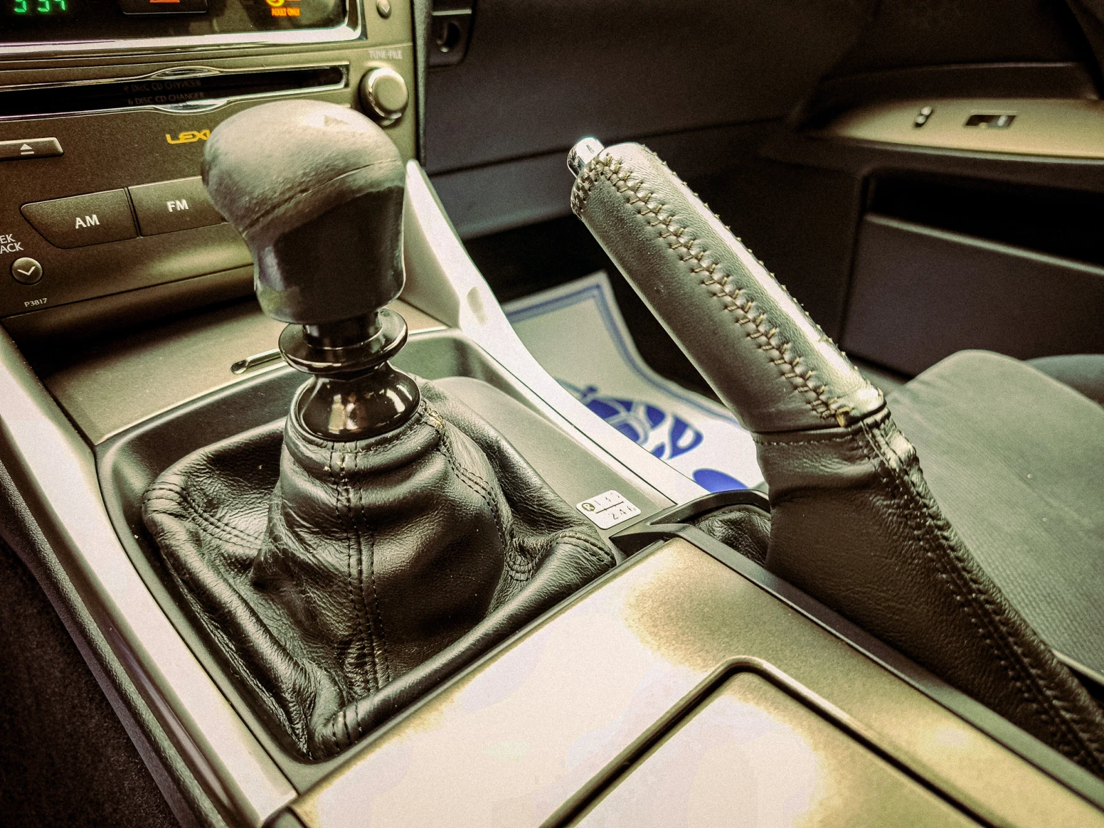 Lexus IS 220d | Mobile.bg � ����������� 10