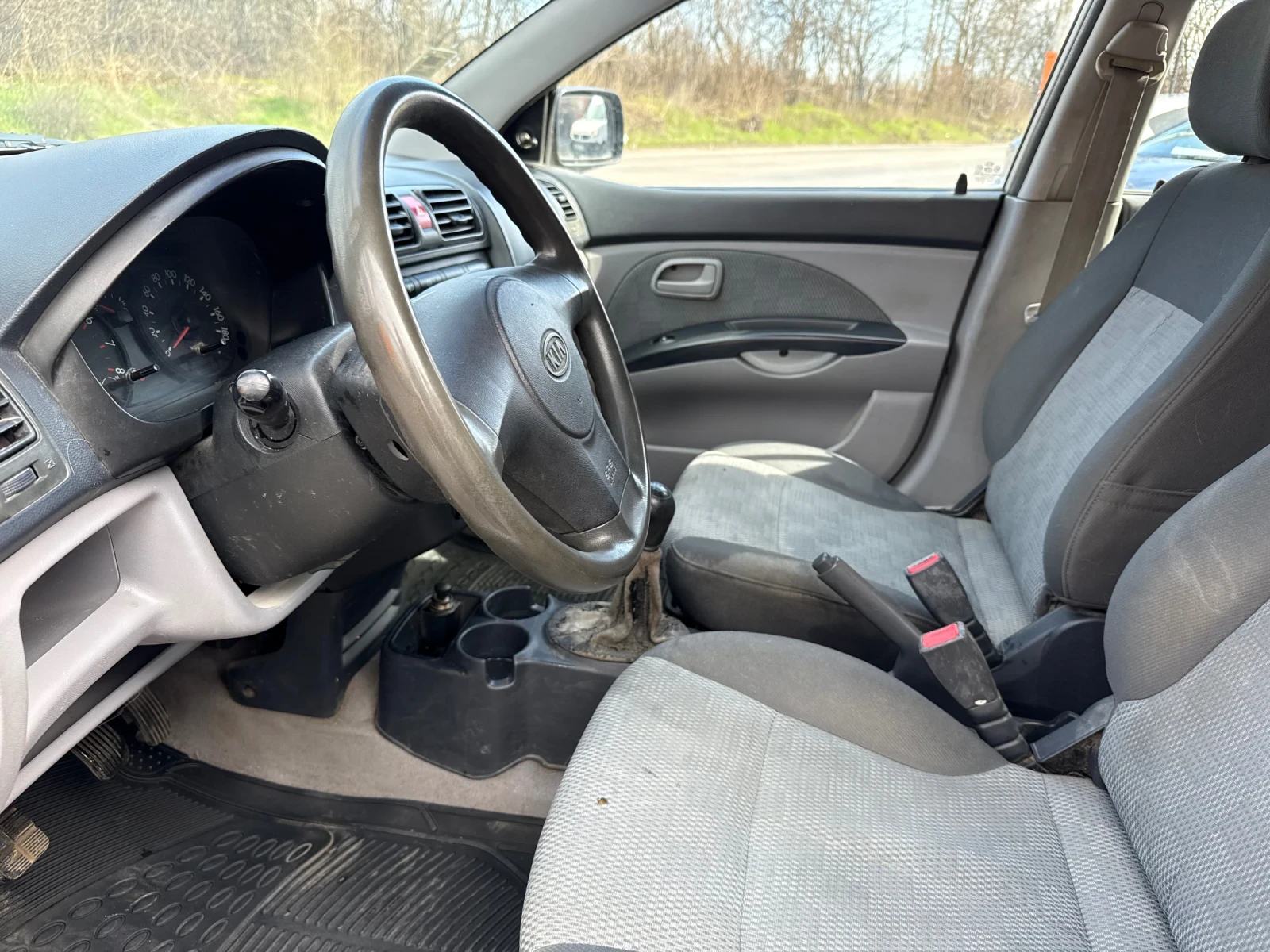 Kia Picanto 1.1 65 к.с., снимка 9 - Автомобили и джипове - 53788519