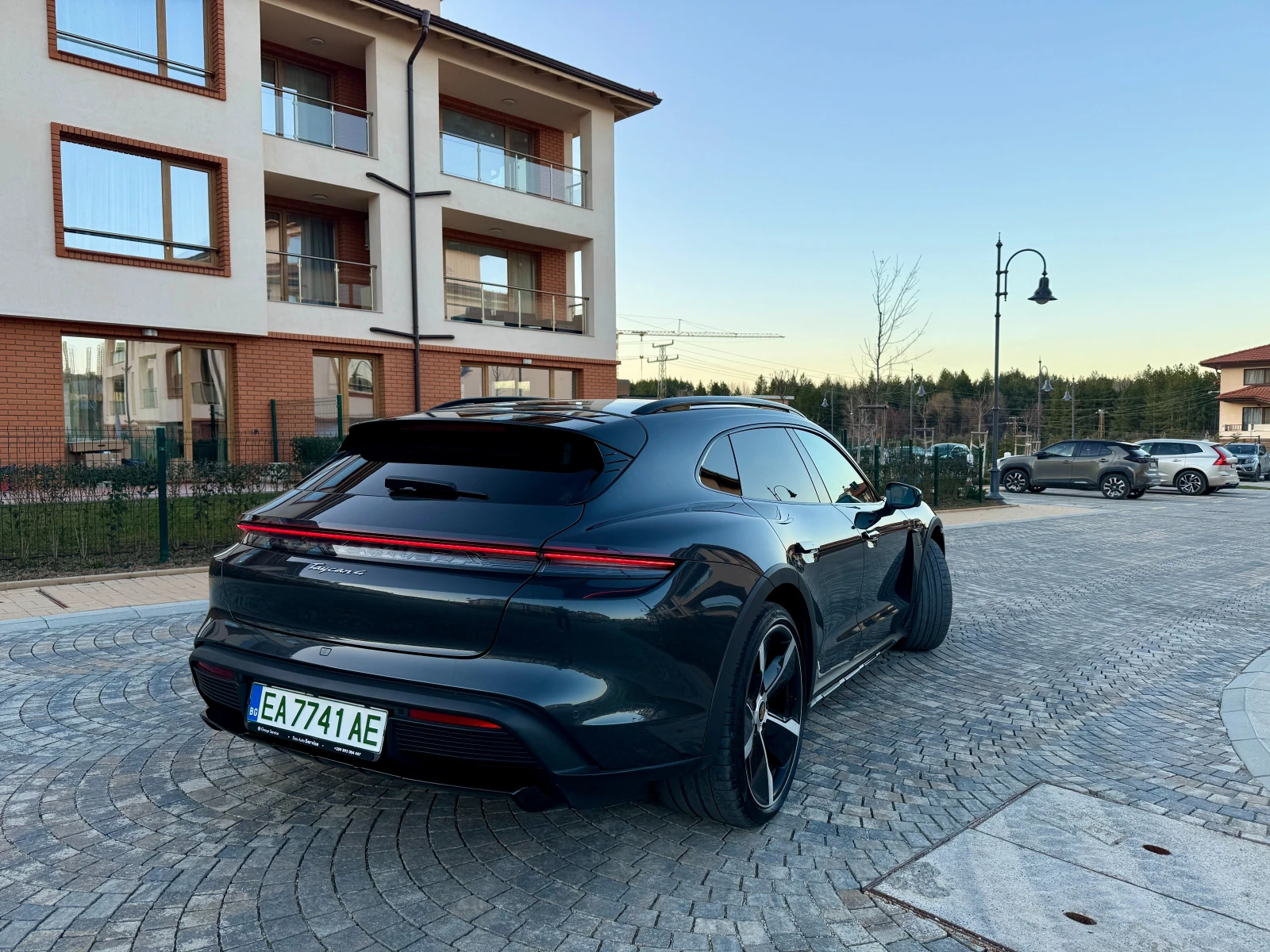 Porsche Taycan Taycan 4 Cross Turismo, снимка 6 - Автомобили и джипове - 53856673