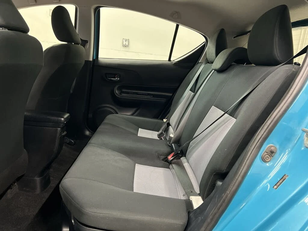 Toyota Prius C* АвтоКредит* (ЦЕНА ДО БГ), снимка 15 - Автомобили и джипове - 54068677