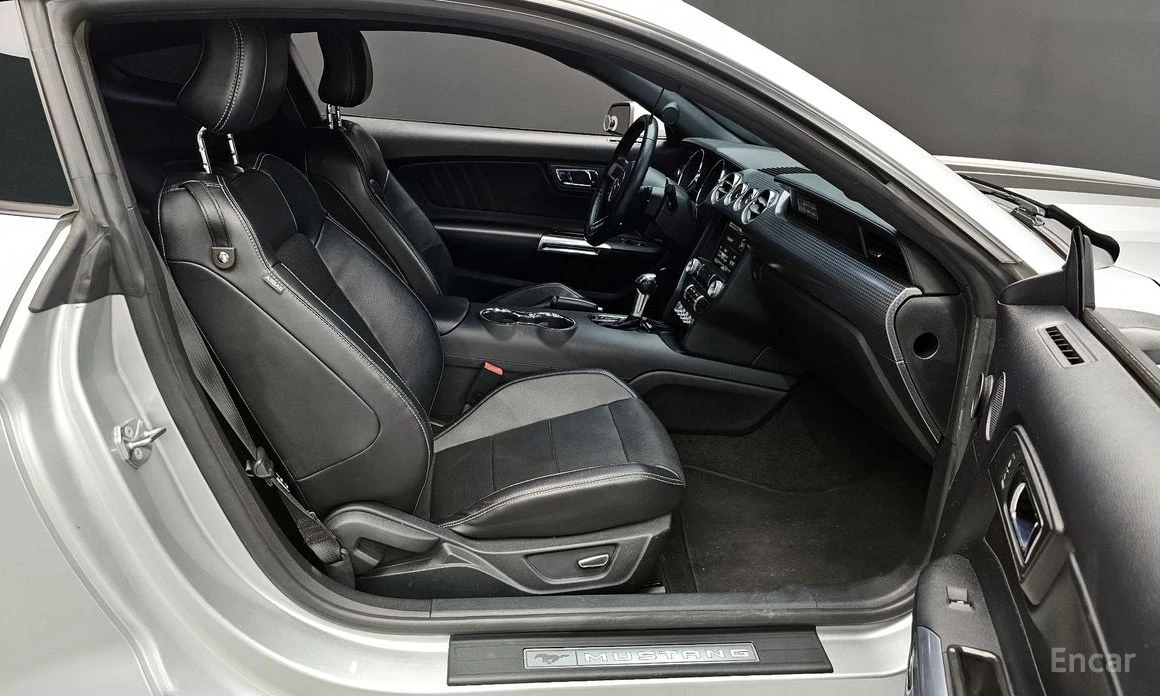 Ford Mustang 2.3* ECO* BOOST* GT* PACK* КОЖА* LANE* ASSIST* , снимка 14 - Автомобили и джипове - 54255878