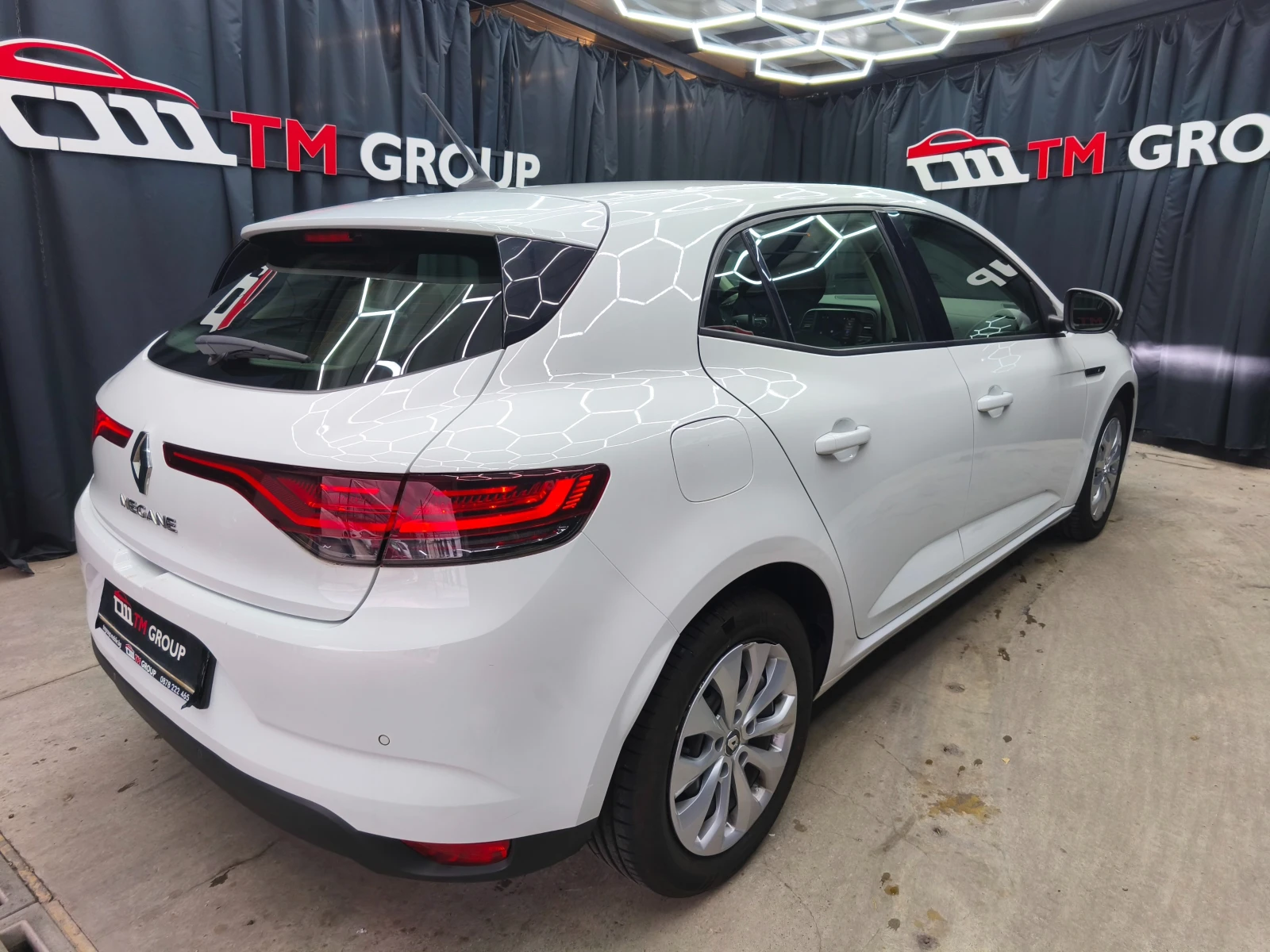 Renault Megane 1.5dci 95k.c 6c.k Euro6D, снимка 4 - Автомобили и джипове - 54290325