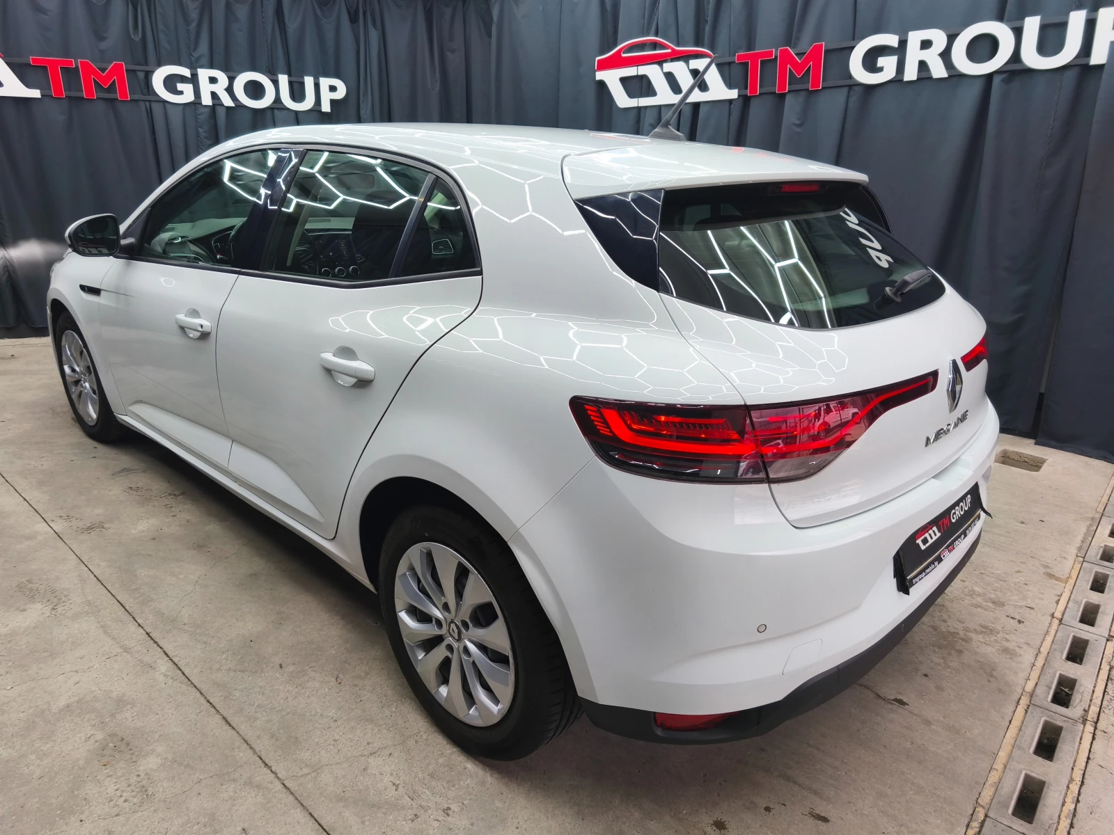 Renault Megane 1.5dci 95k.c 6c.k Euro6D, снимка 6 - Автомобили и джипове - 54290325