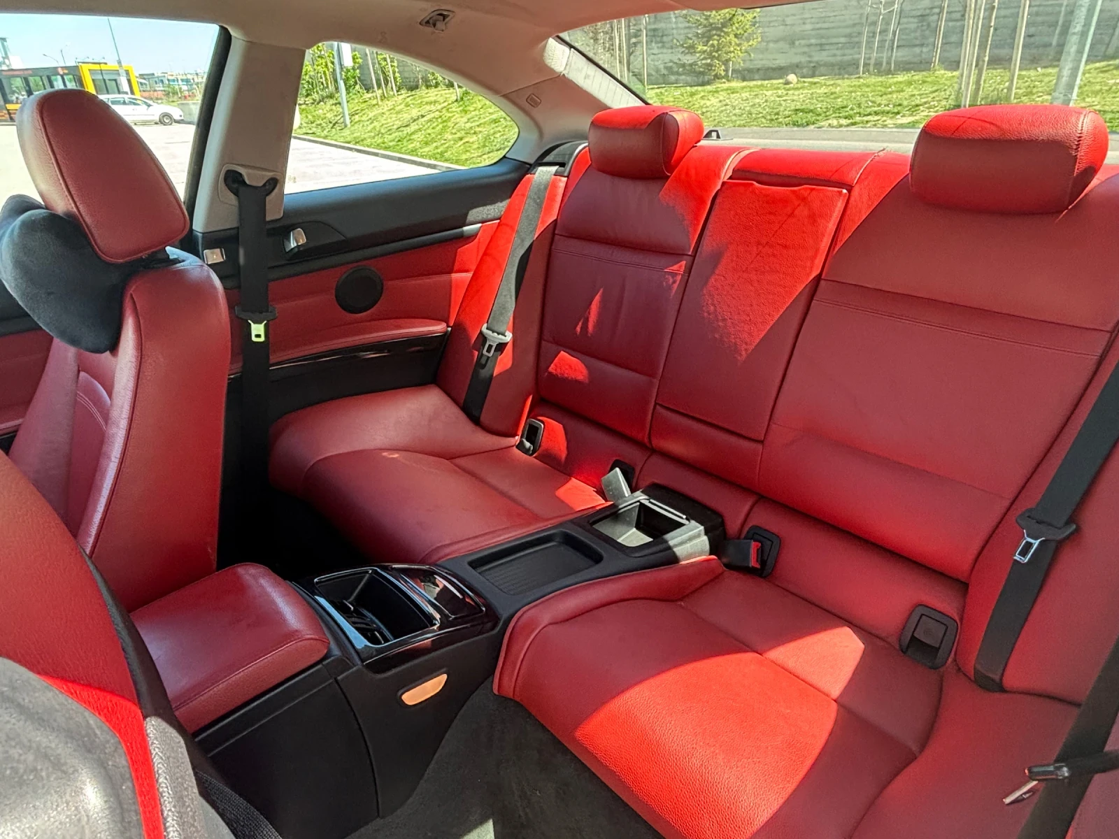 BMW 320 2.0, снимка 11 - Автомобили и джипове - 54327864