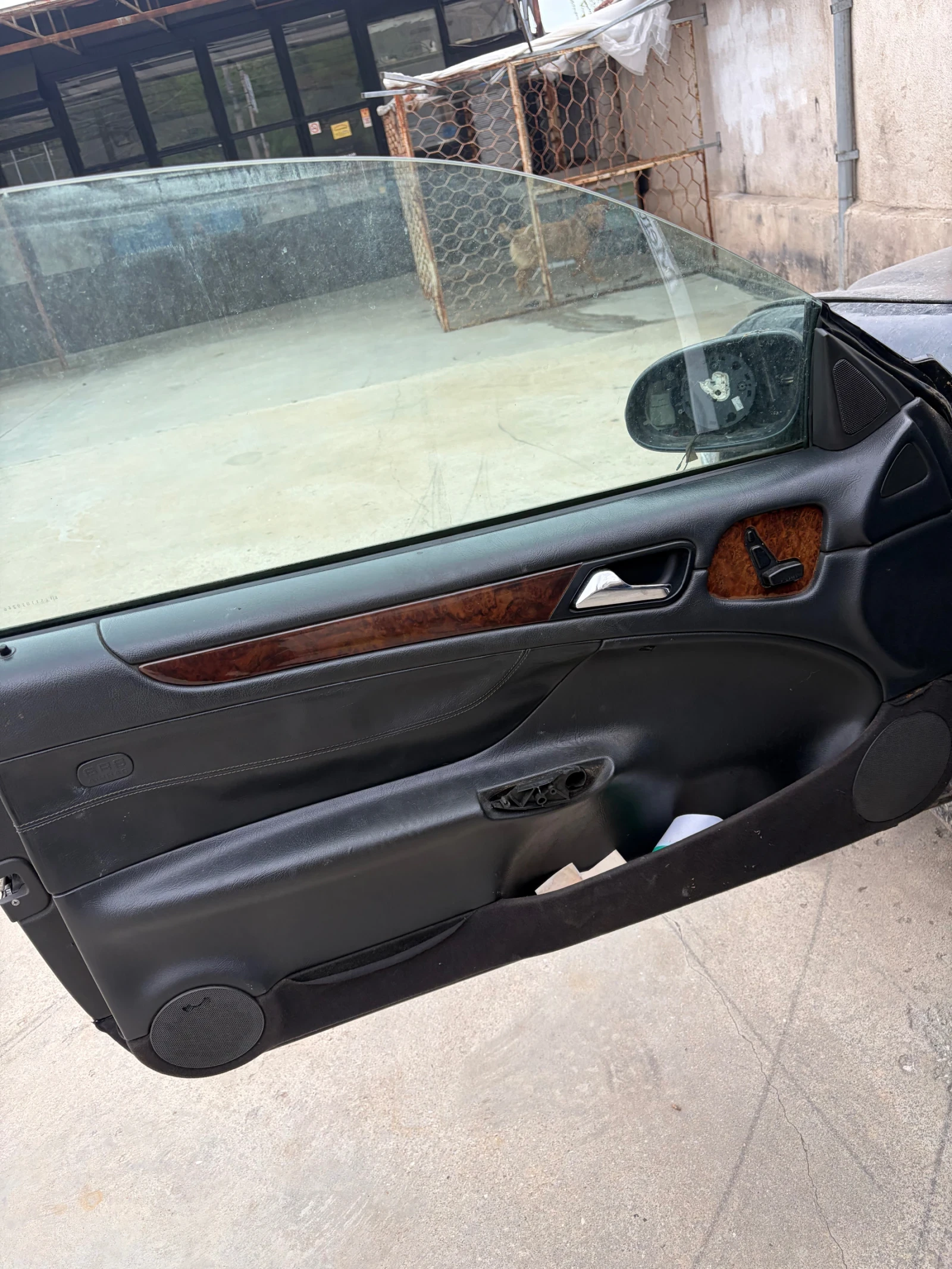 Mercedes-Benz CLK, снимка 2 - Автомобили и джипове - 54400996