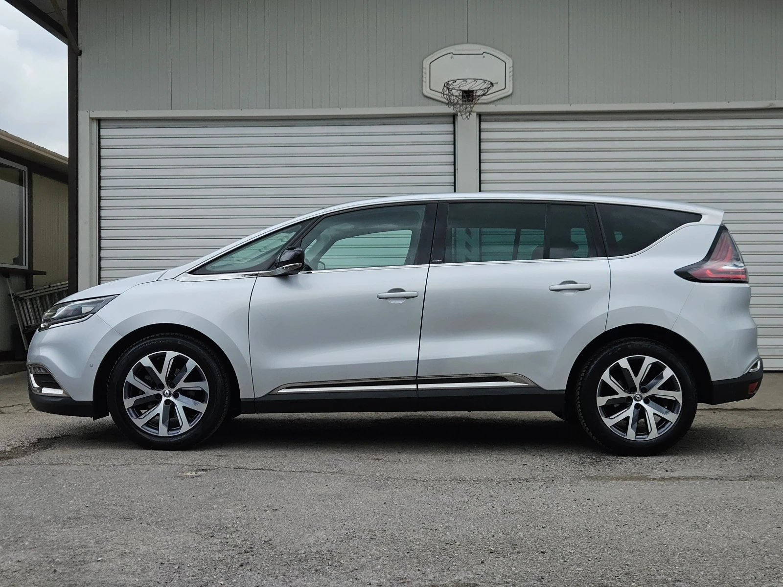 Renault Espace INITIALE/1.6DCI/4 CONTROL/7м/LED/NAVI/МАСАЖ/БЛУТУТ, снимка 6 - Автомобили и джипове - 54651593