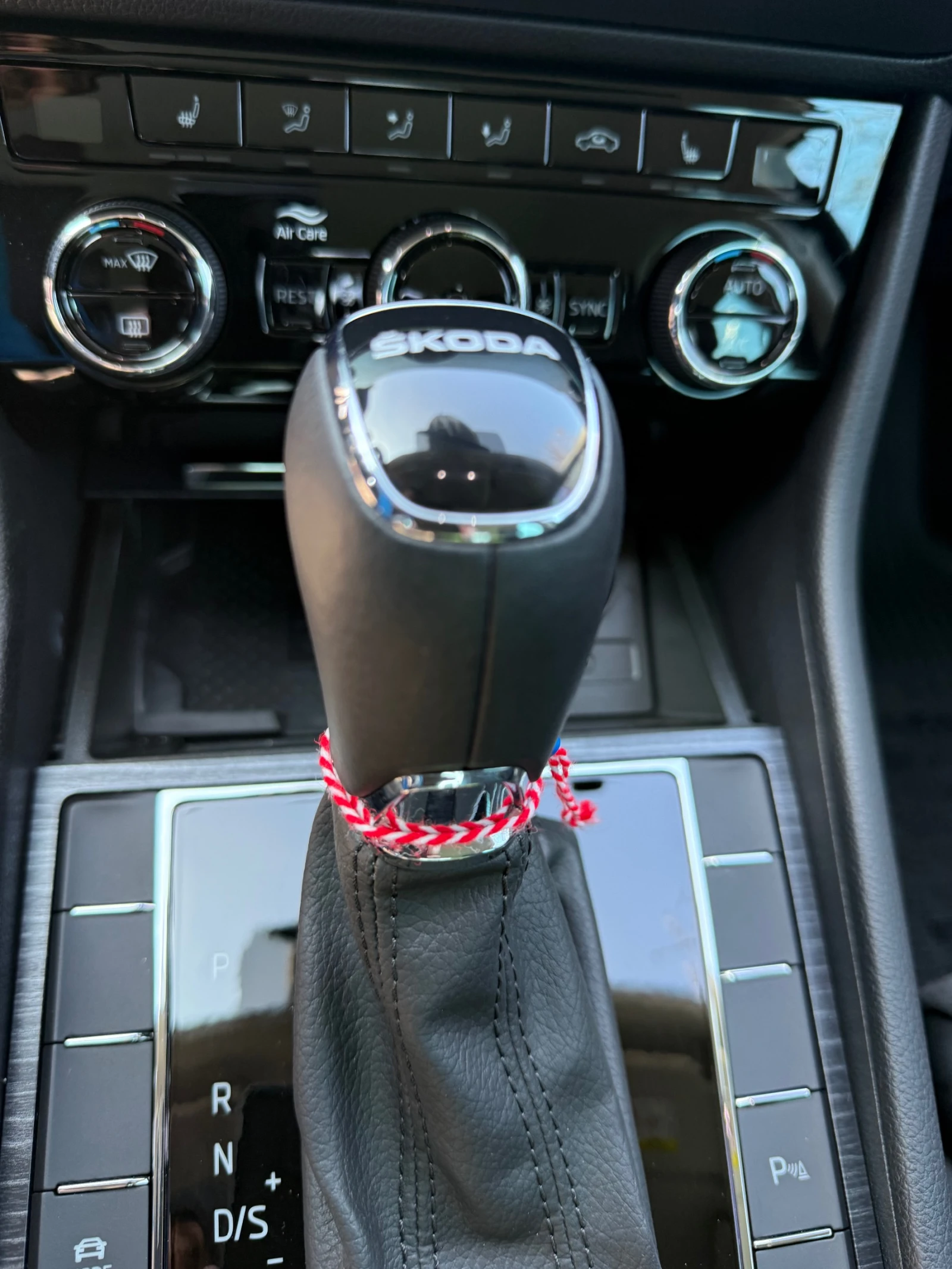 Skoda Superb, снимка 13 - Автомобили и джипове - 54731172